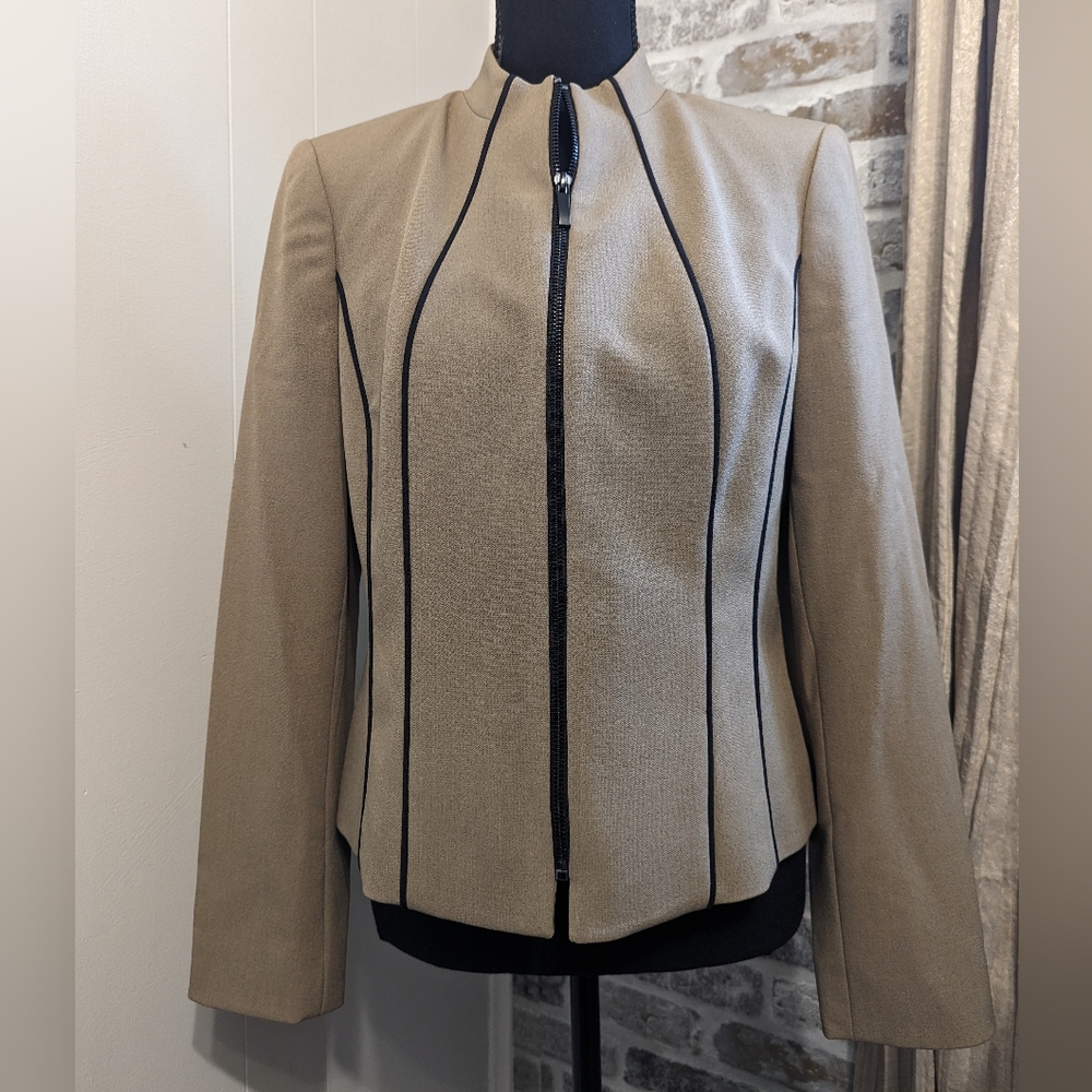 Jones Studio Women's Blazer Size 4